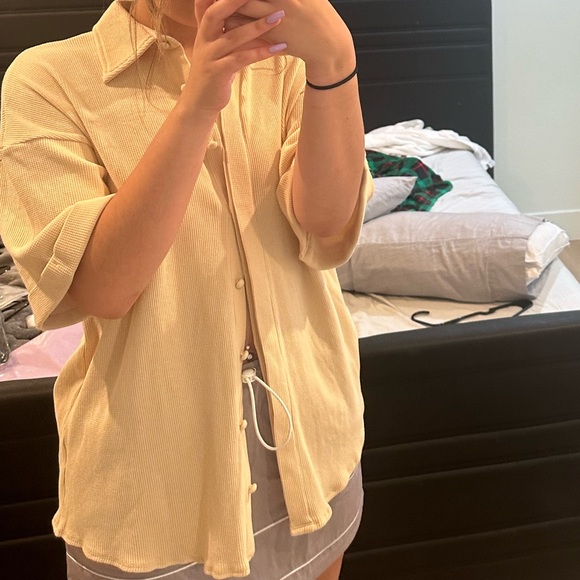 Princess Polly Vincent Top Beige - Picture 5 of 7